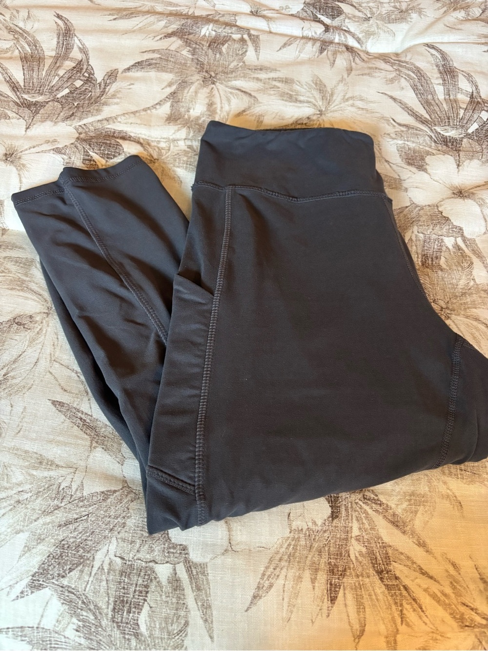 Rae Mode Grey Active Capris for Women